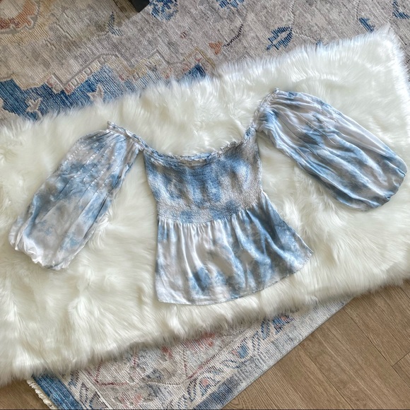 AMERICAN EAGLE OUTFITTERS Size S Smocked Off-Shoulder Tie Dye Long Sleeve Shirt - Picture 2 of 9